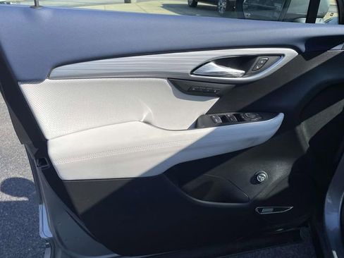 New 2026 Buick Envision Avenir image 11