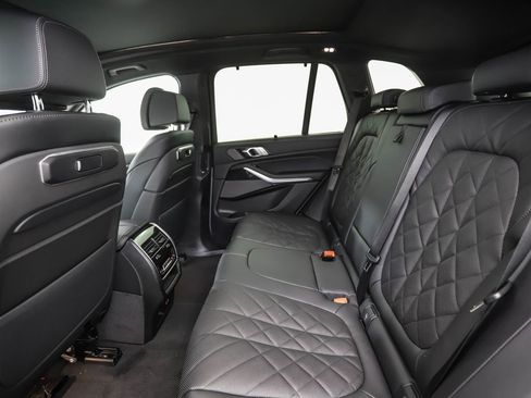 New 2026 BMW X5 xDrive40i w/ Executive Package image 22