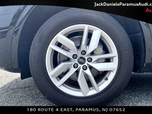 Certified 2023 Audi Q5 2.0T Premium w/ Convenience Package AWD/4WD image 8