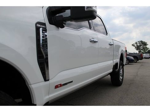 Used 2024 Ford F250 King Ranch w/ Chrome Package AWD/4WD image 10