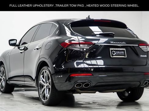 Used 2023 Maserati Levante GT AWD/4WD image 12