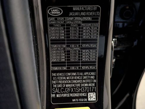 Used 2025 Land Rover Discovery Sport S AWD/4WD image 30