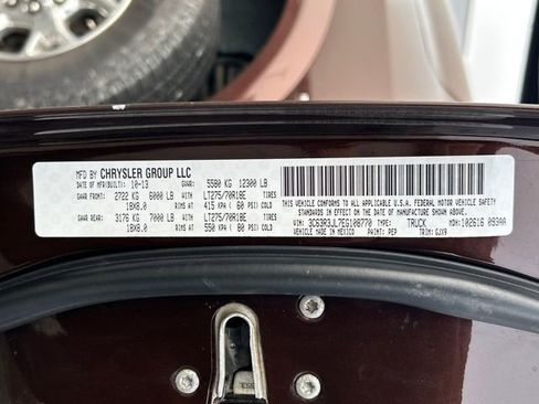 Used 2014 RAM 3500 Laramie w/ Convenience Group image 18