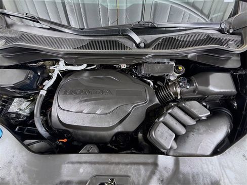 Used 2025 Honda Passport EX-L image 30