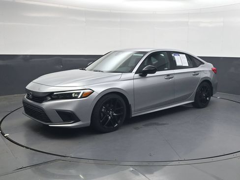 Used 2024 Honda Civic Sport image 8