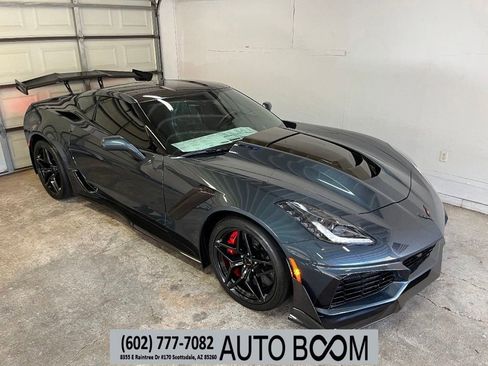 Used 2019 Chevrolet Corvette ZR1 RWD image 1