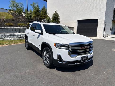 Certified 2022 GMC Acadia SLT AWD/4WD image 1