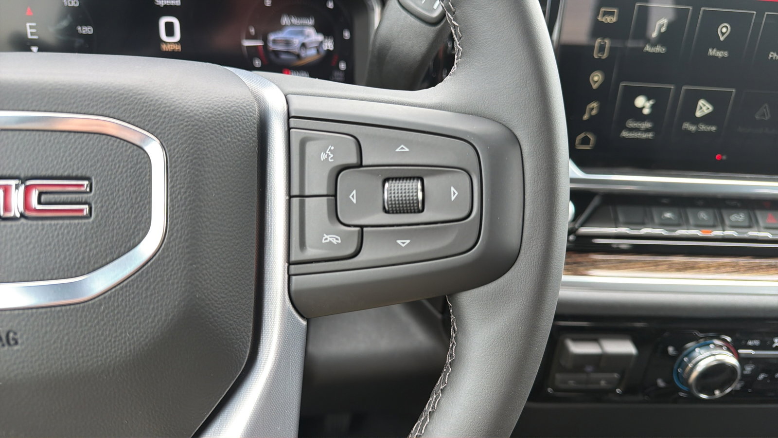 Used 2026 GMC Sierra 1500 Elevation w/ Elevation Select Package AWD/4WD image 19