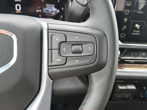 Used 2026 GMC Sierra 1500 Elevation w/ Elevation Select Package AWD/4WD image 19