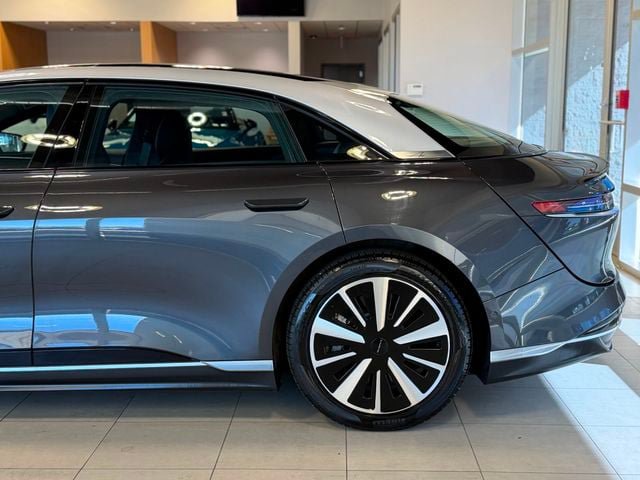 Used 2025 Lucid Air Touring AWD/4WD image 9