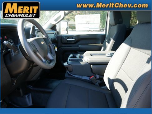 New 2026 Chevrolet Silverado 3500 W/T image 4