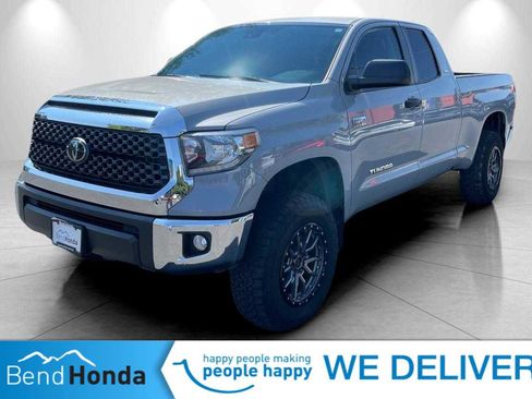 Used 2021 Toyota Tundra SR5 AWD/4WD image 1