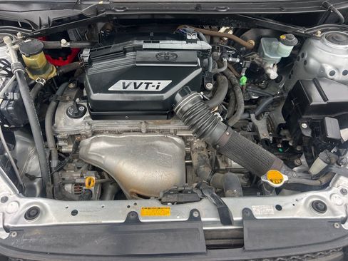 Used 2004 Toyota RAV4 4WD image 44