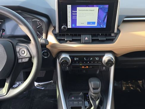 Used 2024 Toyota RAV4 XLE w/ Convenience Package FWD image 15