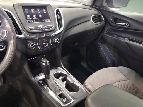 Used 2021 Chevrolet Equinox LT image 21