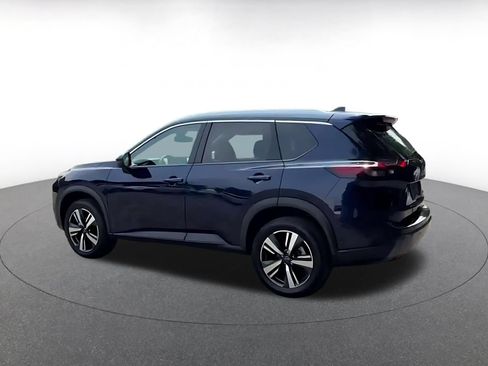 Used 2026 Nissan Rogue SL FWD image 10