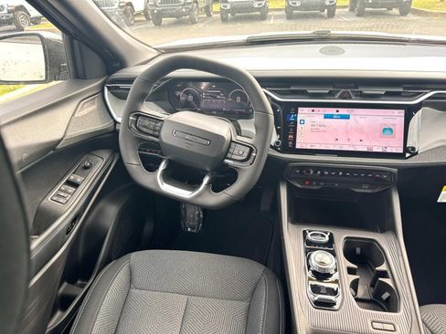 New 2026 Jeep Cherokee Laredo image 17