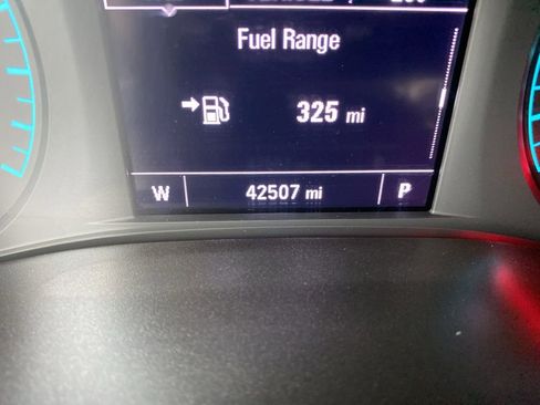 Used 2022 Chevrolet Colorado LT w/ Luxury Package RWD image 6