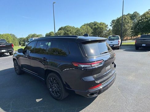 Used 2024 Jeep Grand Cherokee L Summit w/ High Altitude Package AWD/4WD image 13