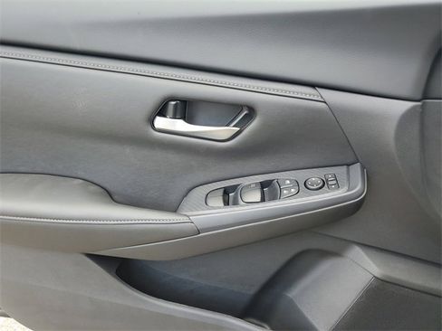 New 2025 Nissan Sentra SV w/ All-Weather Package image 18