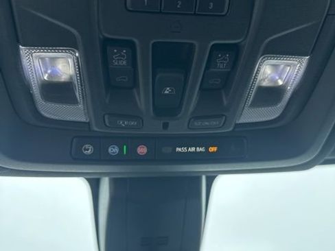 Used 2021 GMC Sierra 1500 AT4 w/ AT4 Premium Package image 35