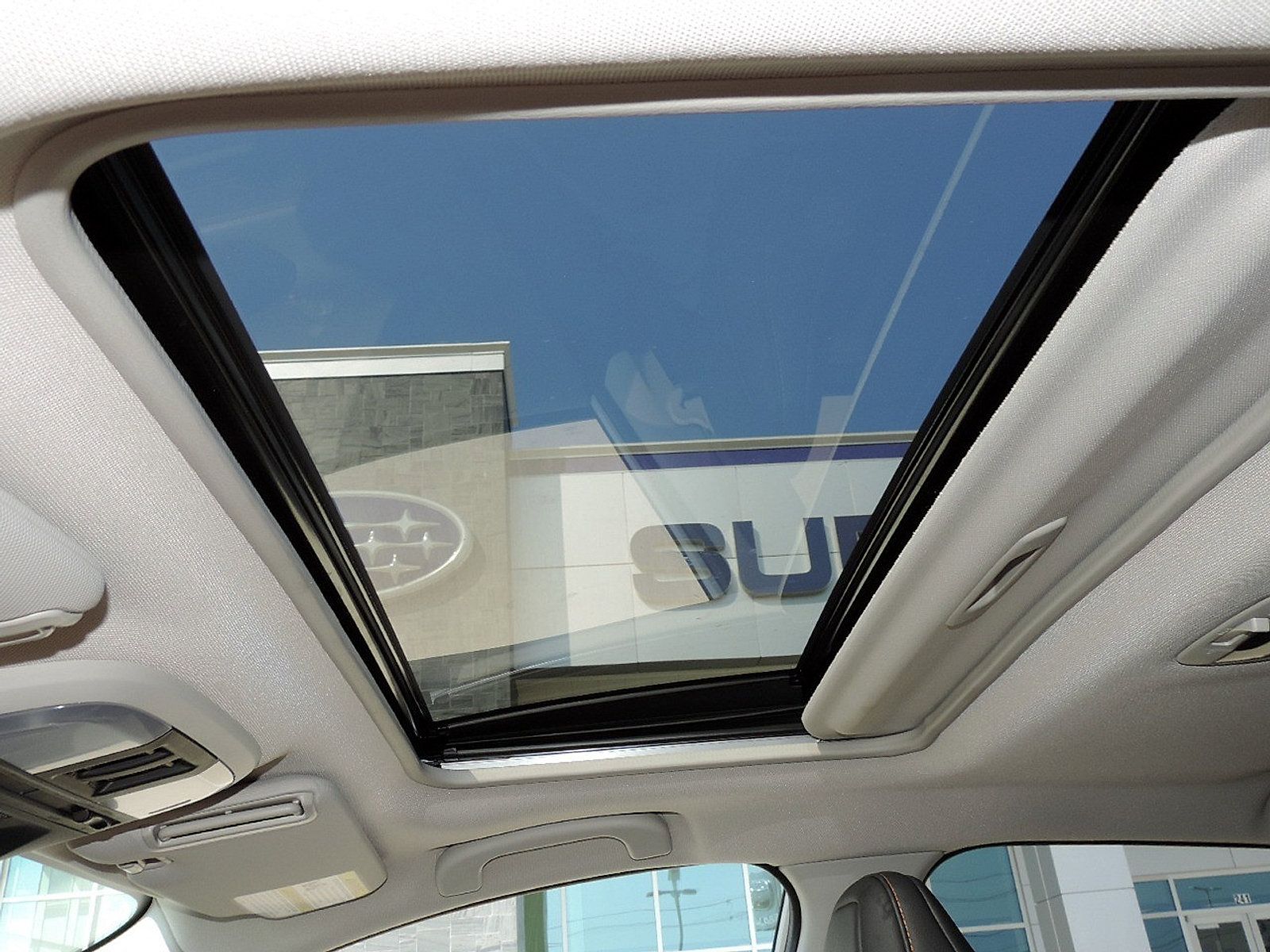 Certified 2025 Subaru Crosstrek 2.5i Limited w/ Crosstrek Mirror Package AWD/4WD image 9