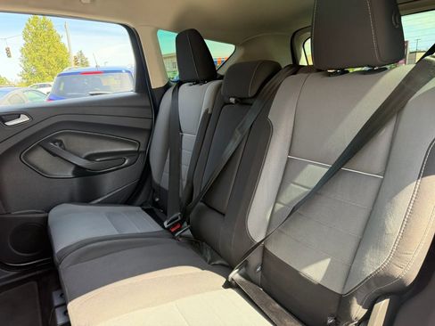 Used 2015 Ford Escape SE FWD image 20