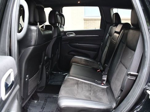 Used 2020 Jeep Grand Cherokee Altitude image 34