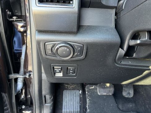 Used 2020 Ford F150 XLT w/ Equipment Group 302A Luxury image 13