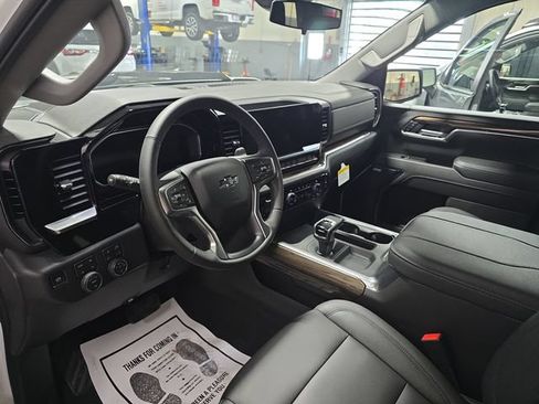 New 2026 Chevrolet Silverado 1500 LT Trail Boss AWD/4WD image 16
