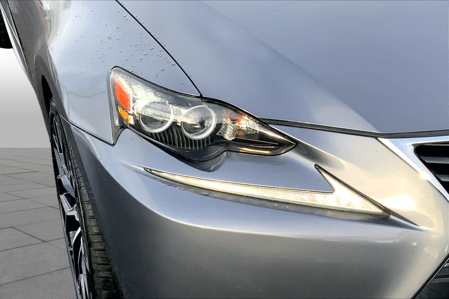 Used 2014 Lexus IS 250 w/ Navigation Package RWD image 28