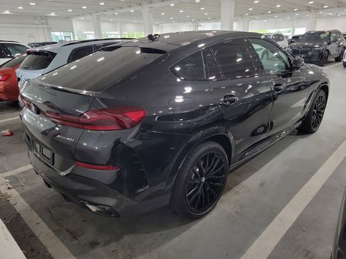 Used 2026 BMW X6 xDrive40i w/ Executive Package AWD/4WD image 3