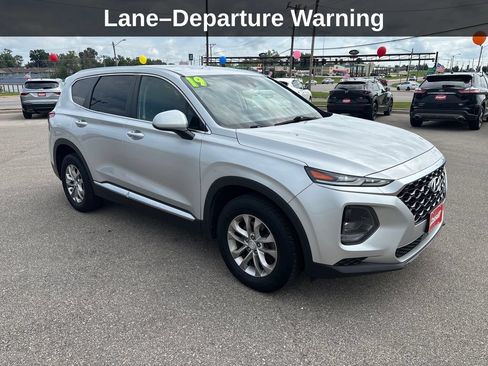 Used 2019 Hyundai Santa Fe SE AWD/4WD image 9