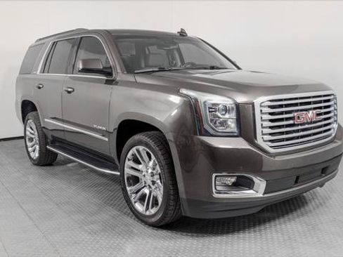 Used 2019 GMC Yukon SLT w/ Premium Edition RWD image 12
