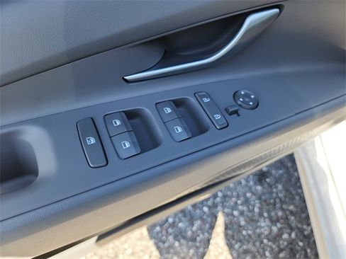 New 2025 Hyundai Elantra Sport image 14