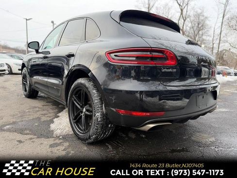 Used 2017 Porsche Macan image 8