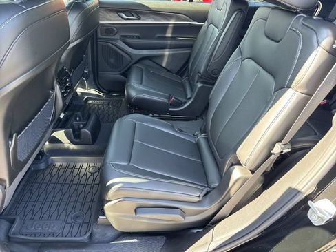 New 2027 Jeep Grand Cherokee L Limited AWD/4WD image 22