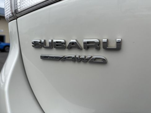 Used 2021 Subaru Forester AWD/4WD image 11
