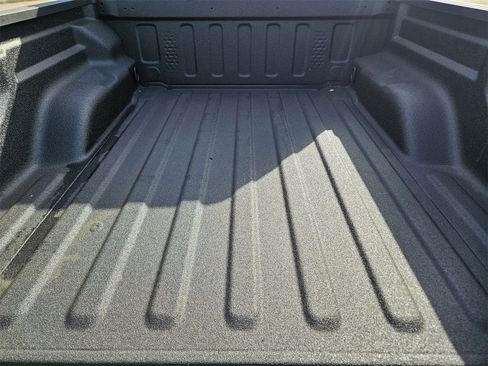 New 2025 Jeep Gladiator Rubicon image 32