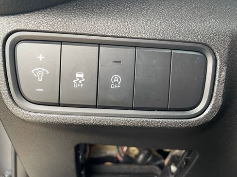 Used 2023 Kia Soul LX w/ Option Group 015 image 18