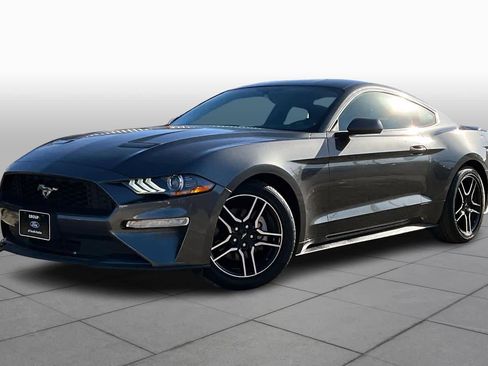 Used 2018 Ford Mustang Coupe w/ Equipment Group 101A image 34