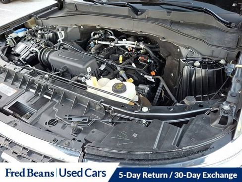 Certified 2022 Ford Explorer XLT w/ Class IV Trailer Tow Package image 31