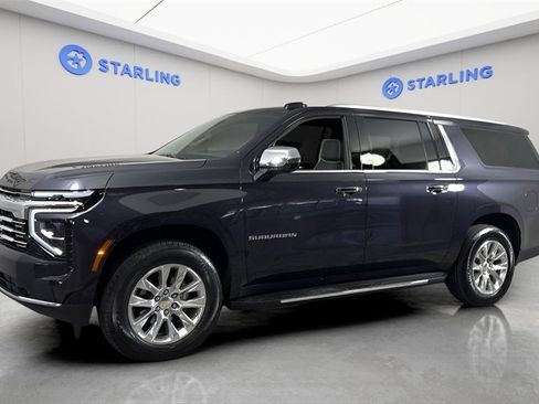 Certified 2025 Chevrolet Suburban Premier image 2