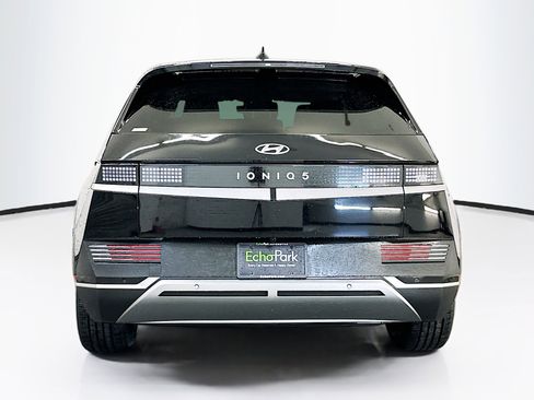 Used 2024 Hyundai Ioniq 5 SEL AWD/4WD image 7