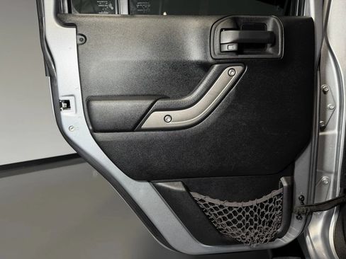 Used 2013 Jeep Wrangler Unlimited Sport AWD/4WD image 13