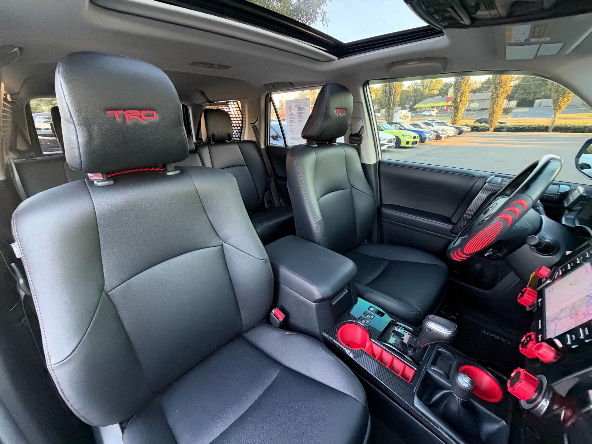 Used 2024 Toyota 4Runner TRD Off-Road Premium w/ Moonroof Package AWD/4WD image 23
