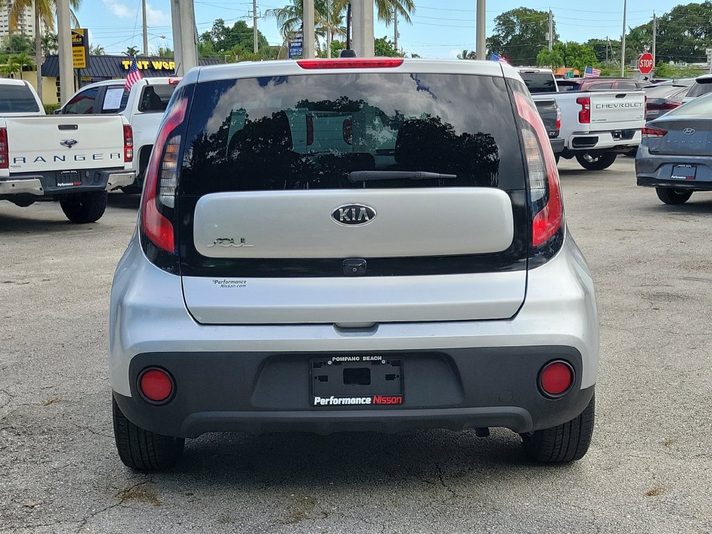 Used 2019 Kia Soul FWD image 8