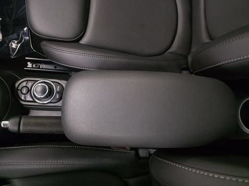 Used 2024 MINI Cooper S FWD image 23