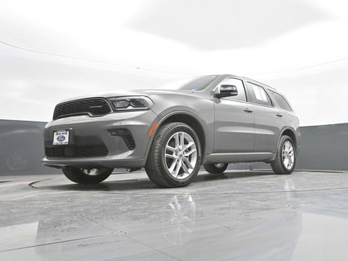 Used 2023 Dodge Durango GT AWD/4WD image 37