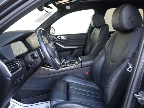 Used 2019 BMW X5 xDrive40i w/ Convenience Package AWD/4WD image 16